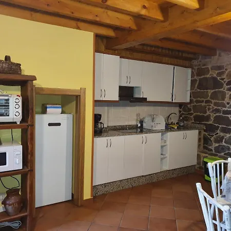 A Palleira De Aguil Castro Caldelas