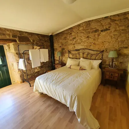A Palleira De Aguil Apartment Castro Caldelas